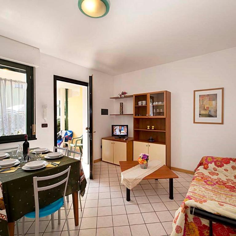 Residence Brenta - One-Bedroom Apartment with Garden - 25
