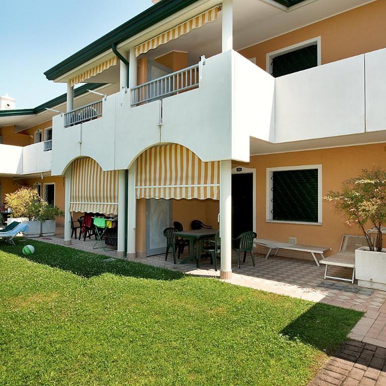 Residence Brenta - Two-Bedroom Apartment with Garden - 3