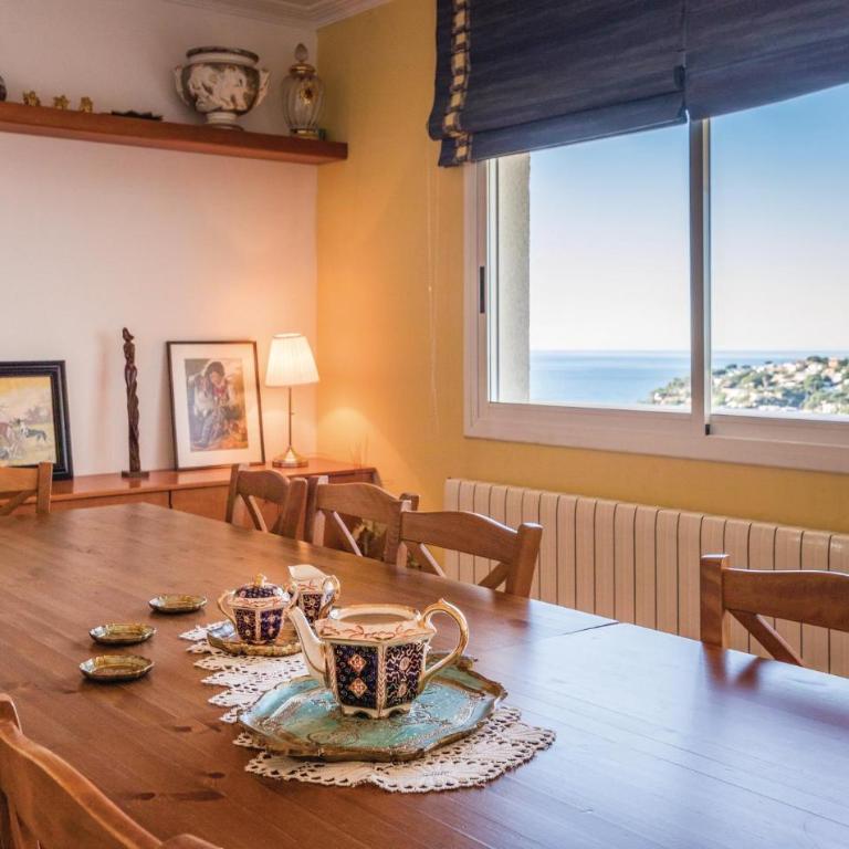 Beach Front Home In Lloret De Mar - Casa de Vacaciones de 6 dormitorios - 15