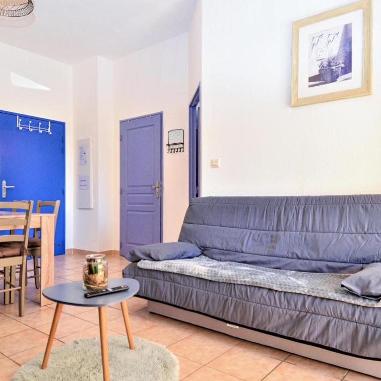 Awesome Apartment In Uzes With Wifi - Appartement 2 Chambres - 3