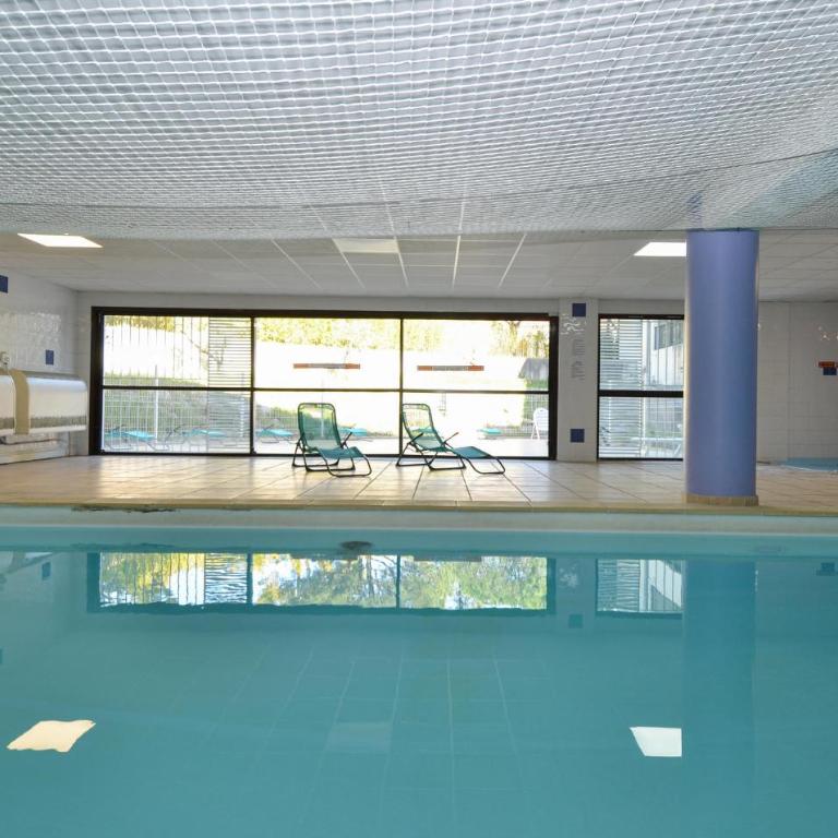 Awesome Apartment In Uzes With Wifi - Appartement 2 Chambres - 8