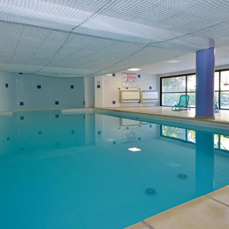 Awesome Apartment In Uzes With Wifi - Appartement 2 Chambres - 10