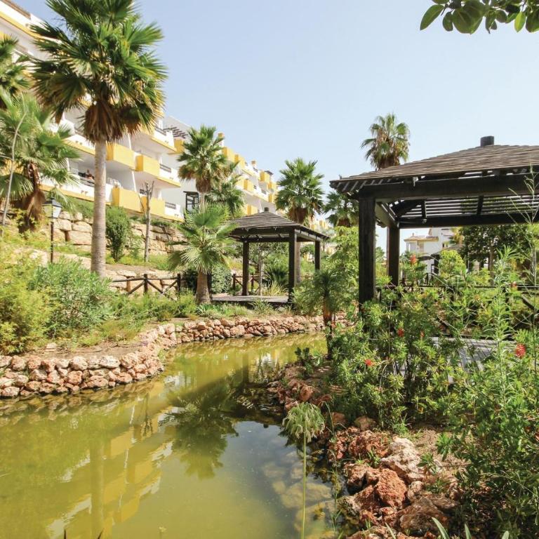 Lovely Apartment In Laguna De Mijas - Apartamento de 2 dormitorios - 11