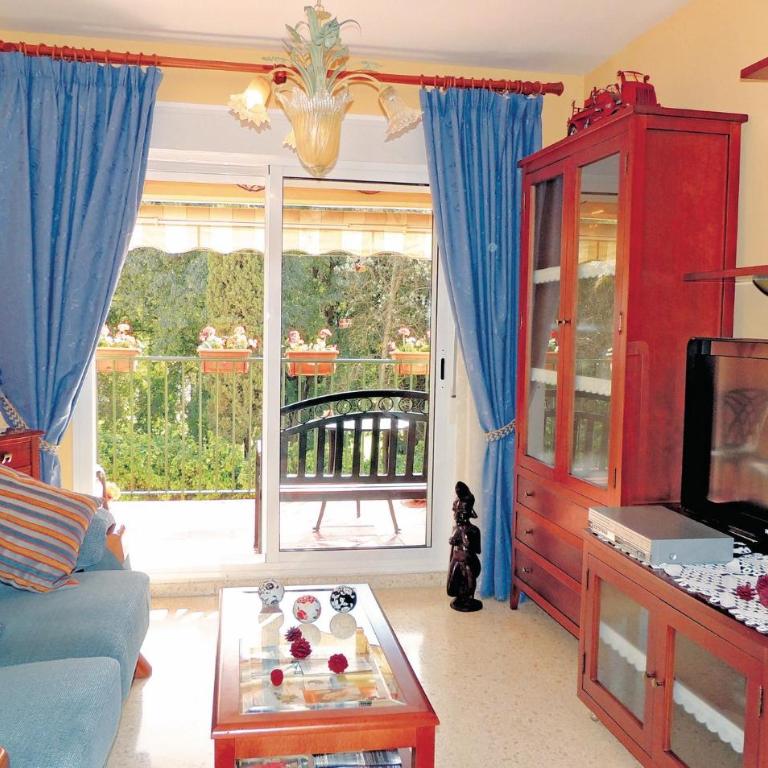 Cozy Apartment In Jerez De La Frontera - Apartamento de 3 dormitorios - 2