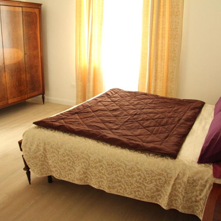 B&B Majestade - Double Room with Private External Bathroom - 17