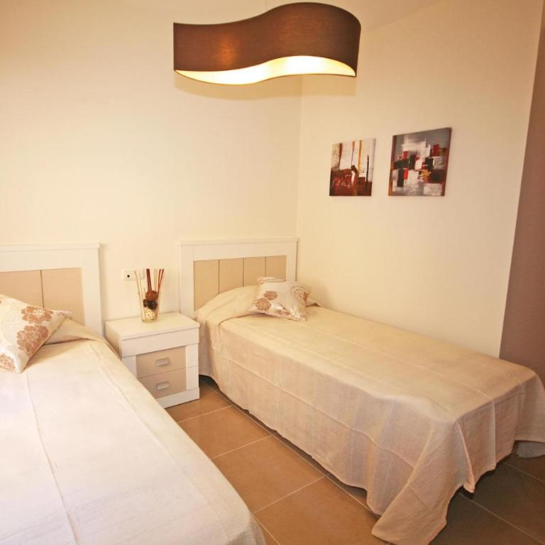 Cozy Apartment In Estepona With Sauna - Apartamento de 2 dormitorios - 13