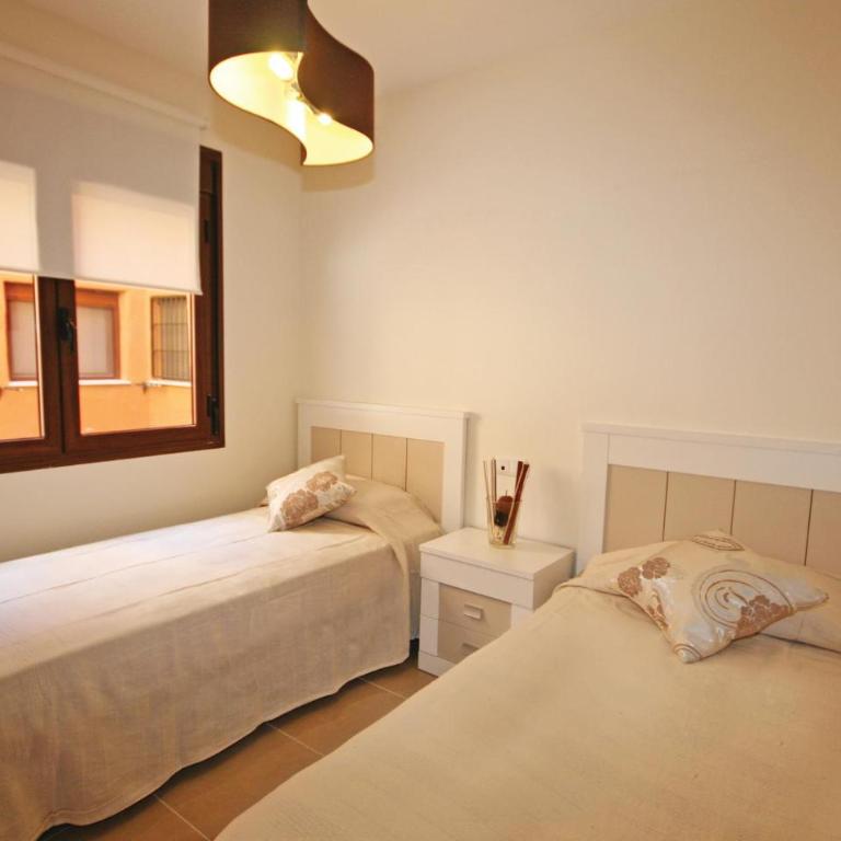 Cozy Apartment In Estepona With Sauna - Apartamento de 2 dormitorios - 12
