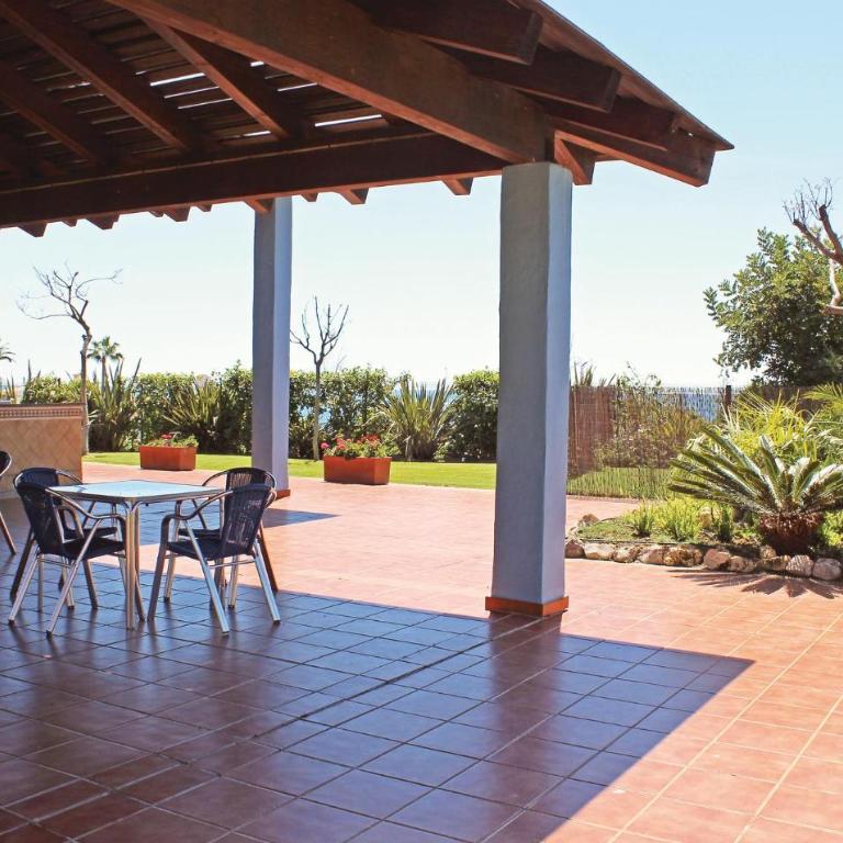 Cozy Apartment In Estepona With Sauna - Apartamento de 2 dormitorios - 20