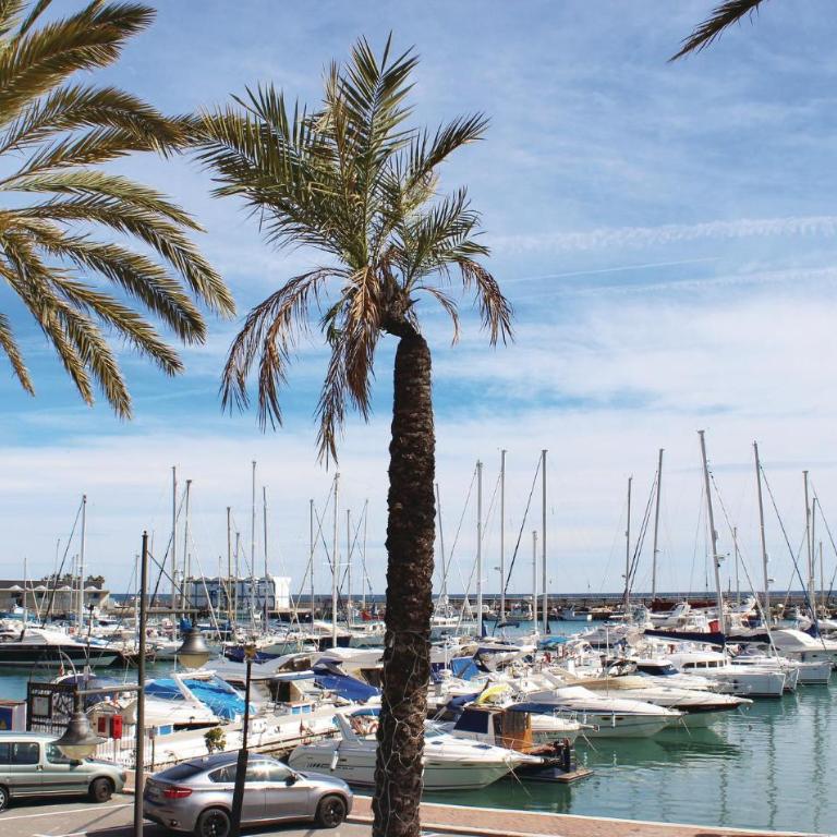 Cozy Apartment In Estepona With Sauna - Apartamento de 2 dormitorios - 23