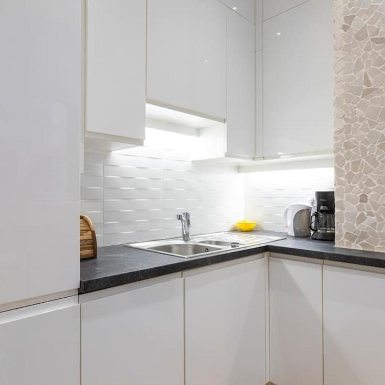 Promenade, 2pièces chic et clim avec terrasse Location éligible au Bail Mobilité Mobility Lease - Appartement 1 Chambre - 8