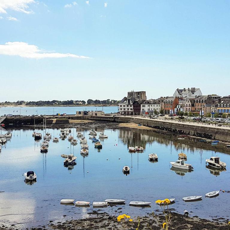 Gorgeous Apartment In Concarneau - Appartement 3 Chambres - 32
