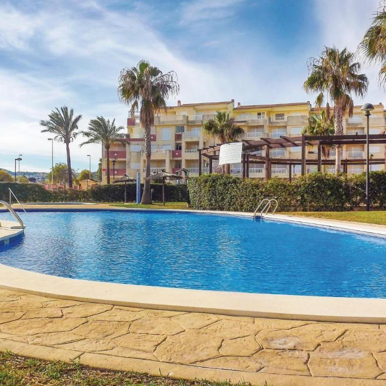 Awesome Apartment In Denia With Swimming Pool - Apartamento de 2 dormitorios - 5