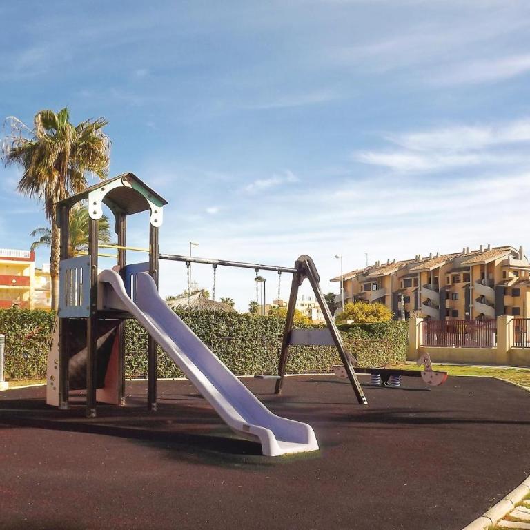 Awesome Apartment In Denia With Swimming Pool - Apartamento de 2 dormitorios - 15