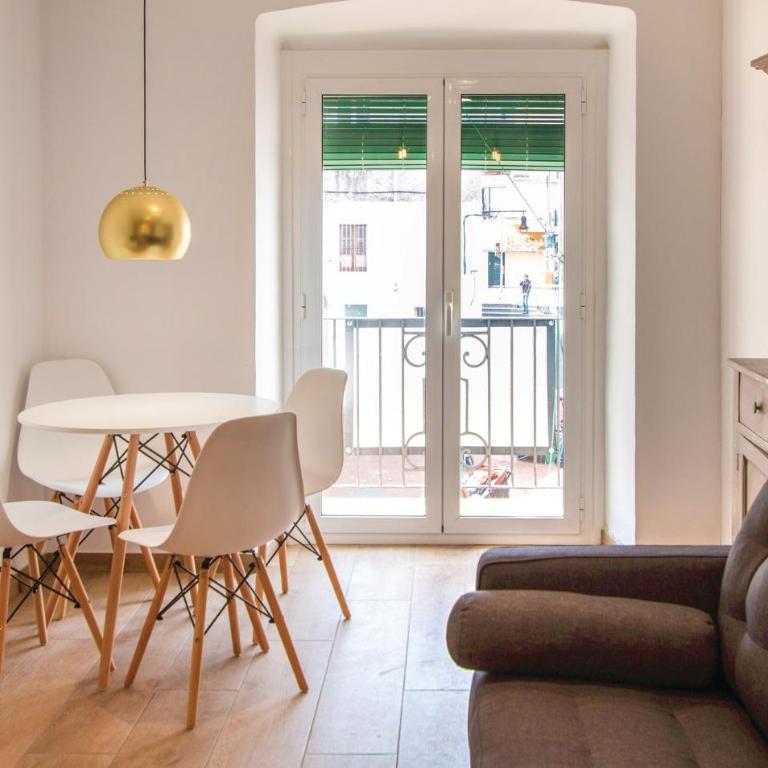 Cozy Apartment In Blanes With Wifi - Apartamento de 2 dormitorios - 7