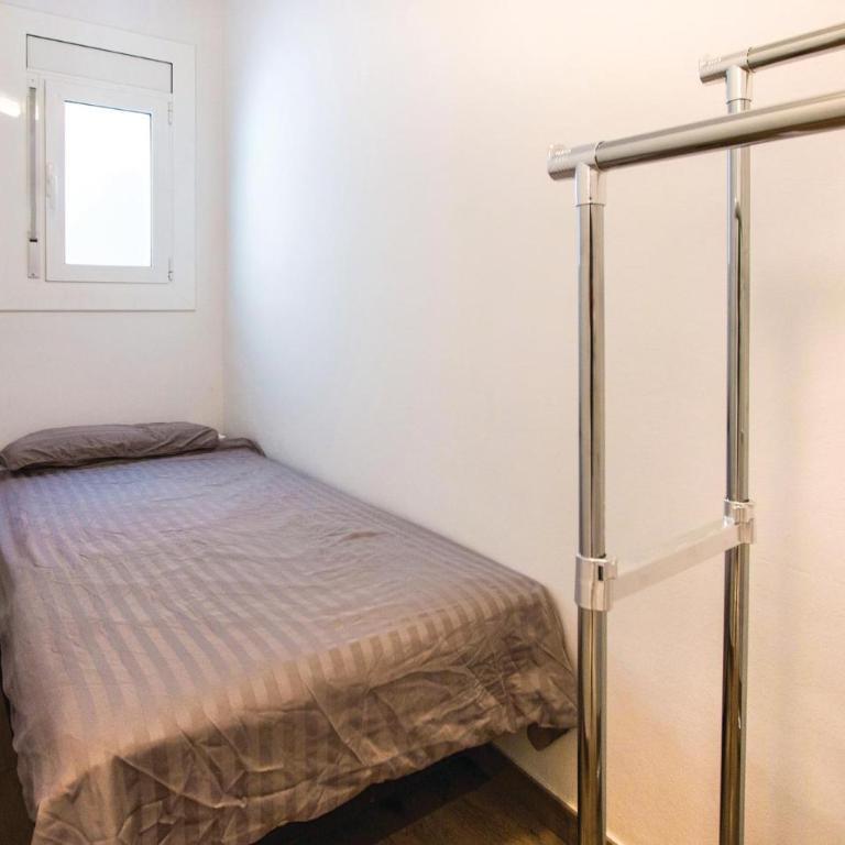 Cozy Apartment In Blanes With Wifi - Apartamento de 2 dormitorios - 10