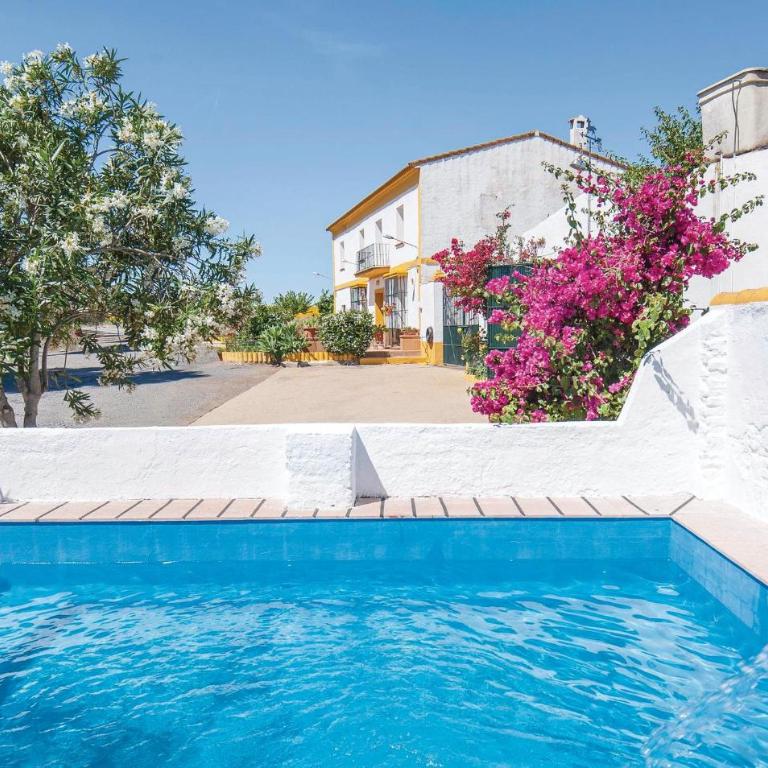 6 Bedroom Cozy Home In Huelva - Casa de Vacaciones de 6 dormitorios - 3