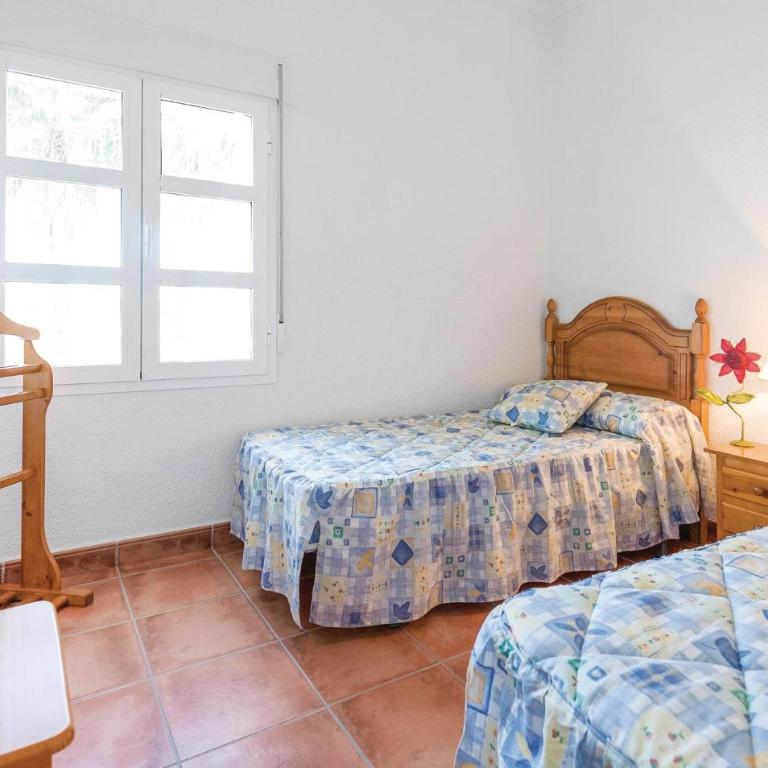 6 Bedroom Cozy Home In Huelva - Casa de Vacaciones de 6 dormitorios - 26