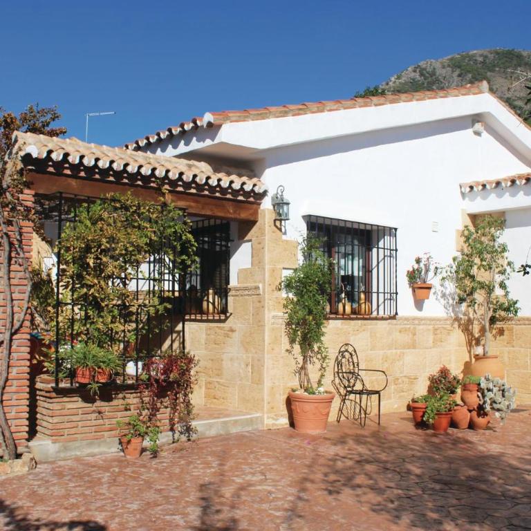 Awesome Home In Mijas - Casa Vacacional de 3 dormitorios - 9