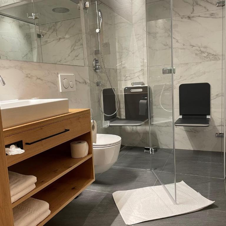 Hotel Regnum Zegg - Suite mit Whirlpool - 10
