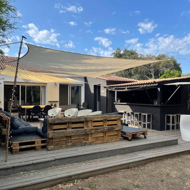 LA MANOSC - Casa con 4 camere da letto - 10