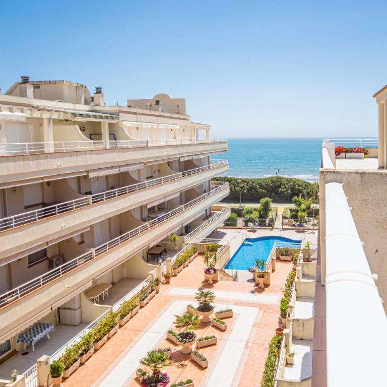 Gorgeous Apartment In Alcossebre - Apartamento - 4