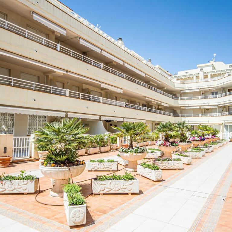 Gorgeous Apartment In Alcossebre - Apartamento - 6