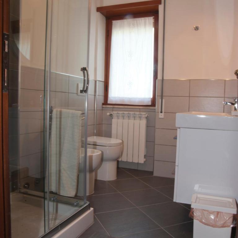 Domus in Viridi - Camera Matrimoniale con Bagno in Comune - 13