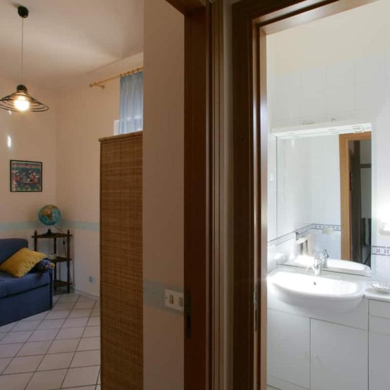 Villa Levante vista mare Cornino - Casa con 2 Camere da Letto - 15