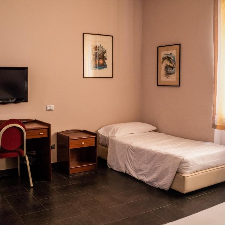 Hotel Mediterraneo - Camera Quadrupla - 1