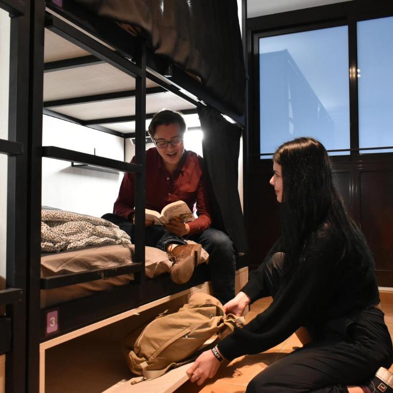 Onefam Batlló - Bed in 6-Bed Dormitory Room - 7