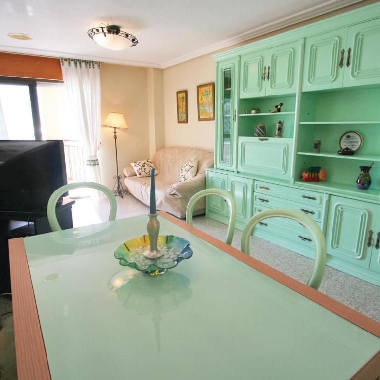 Cozy Apartment In Torrevieja - Apartamento de 3 dormitorios - 9