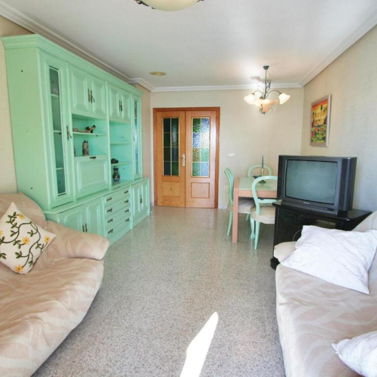 Cozy Apartment In Torrevieja - Apartamento de 3 dormitorios - 10