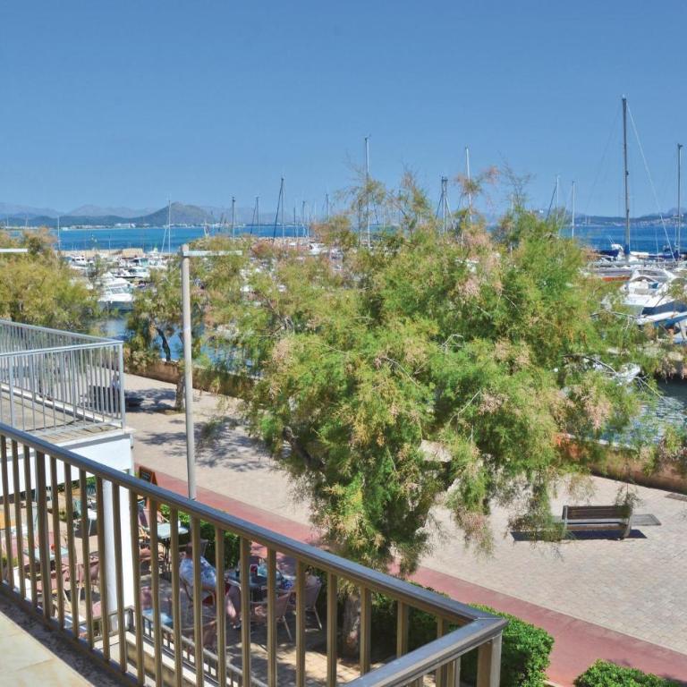 4 Bedroom Gorgeous Home In Can Picafort - Four-Bedroom Vacation Home - 6