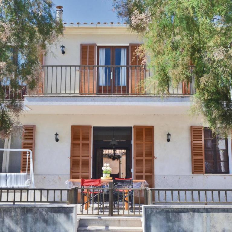 4 Bedroom Gorgeous Home In Can Picafort - Four-Bedroom Vacation Home - 10