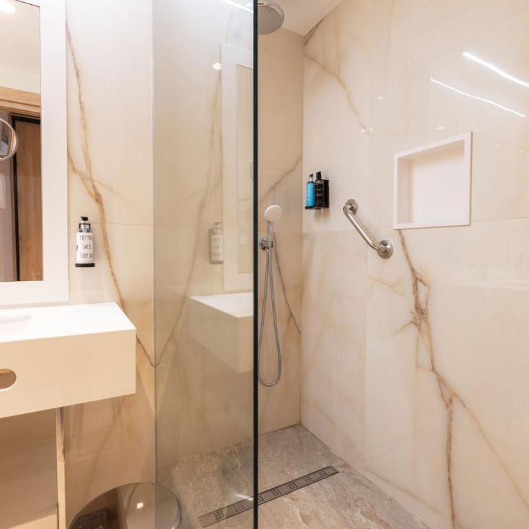 Hotel Gold Arcos 4 Sup - Modern Luxury Experience - Habitación Doble Deluxe con terraza - 5