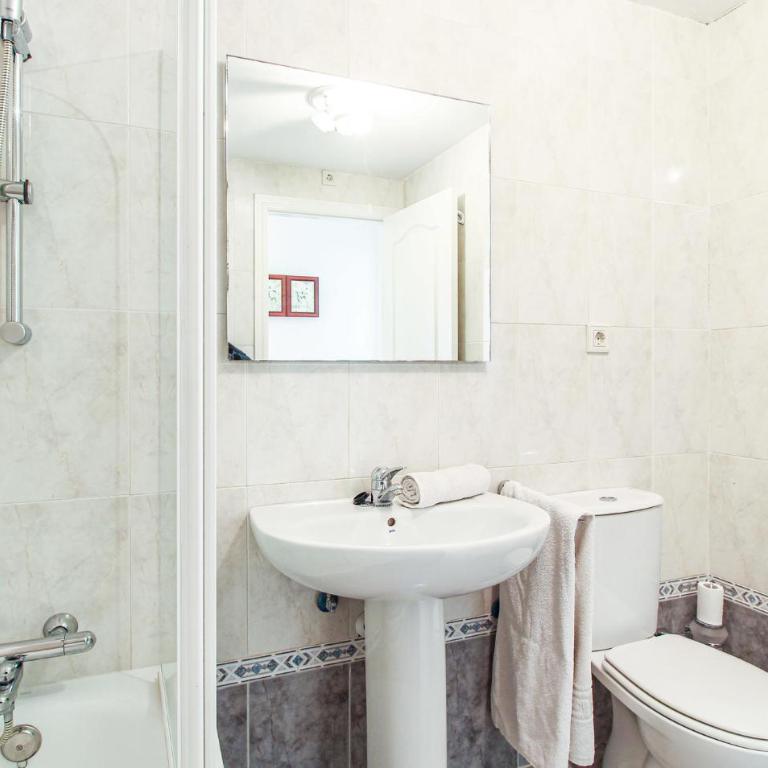 Amazing Apartment In Denia - Apartamento de 3 dormitorios - 22