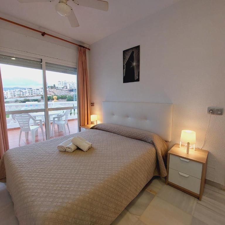 Apartamentos Las Rosas de Capistrano - Apartamento Familiar Dúplex de 2 dormitorios con vistas a la piscina - 1