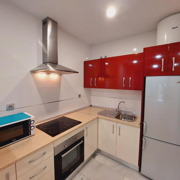 Apartamentos Las Rosas de Capistrano - Apartamento Familiar Dúplex de 2 dormitorios con vistas a la piscina - 2