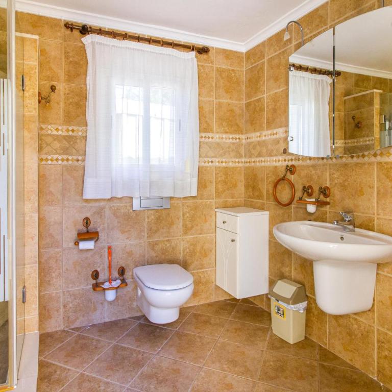 Beautiful Home In Dénia - Casa Vacacional de 3 dormitorios - 14