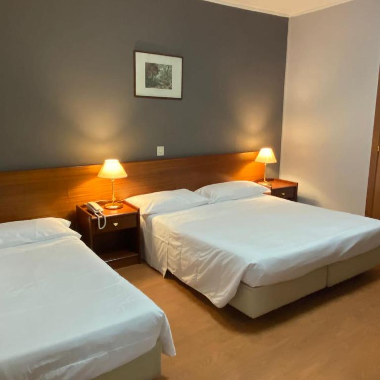 Hotel Mediterraneo - Camera Tripla Economy - 1