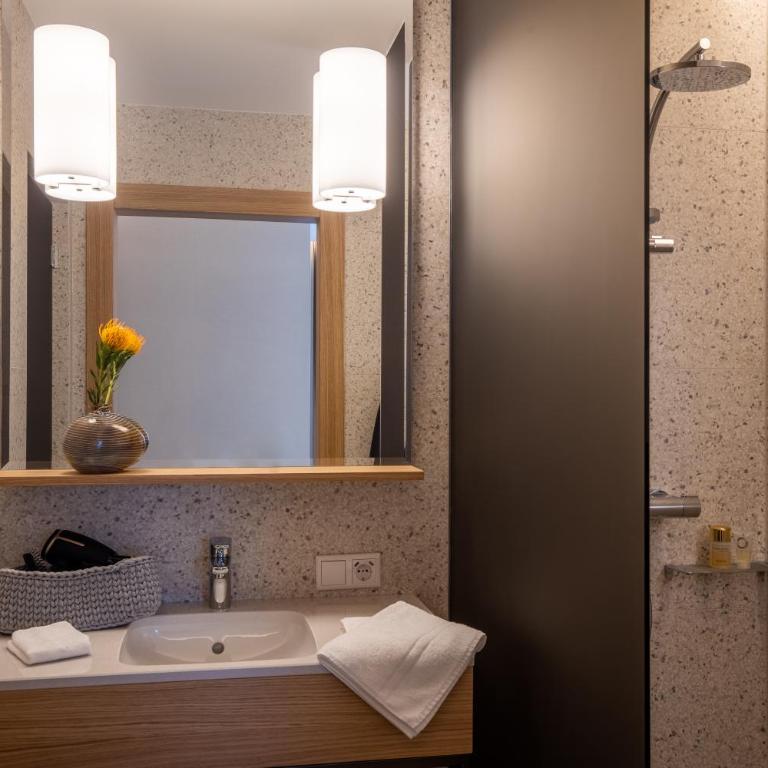 OneBavariaHomes - Appartamento Deluxe «Resi» - 2 Camere e 2 Bagni - 11