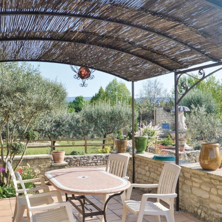 2 Bedroom Beautiful Home In Gordes - Two-Bedroom Holiday Home - 11