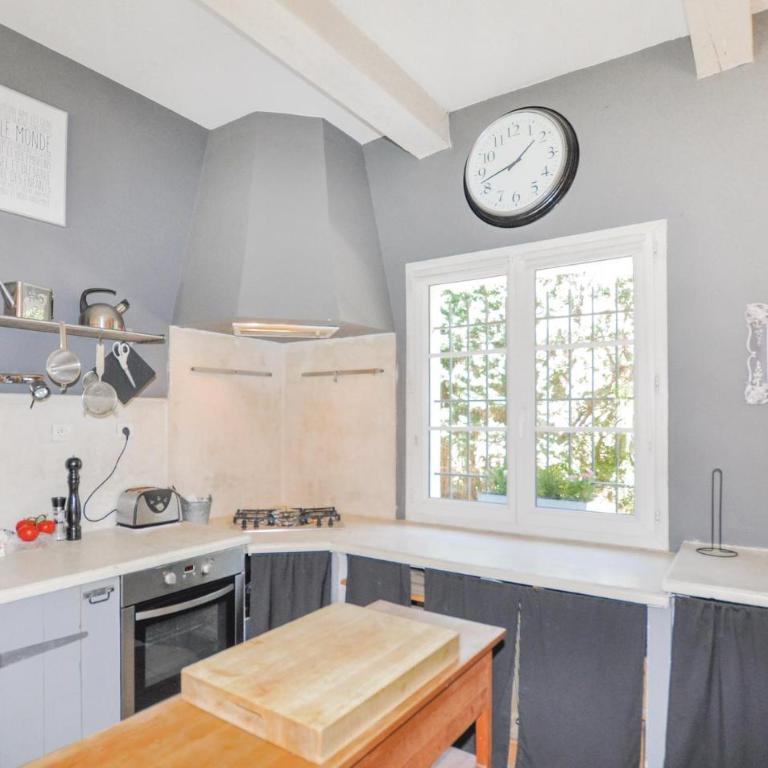 4 Bedroom Awesome Home In Narbonne - Maison de Vacances 4 Chambres - 31