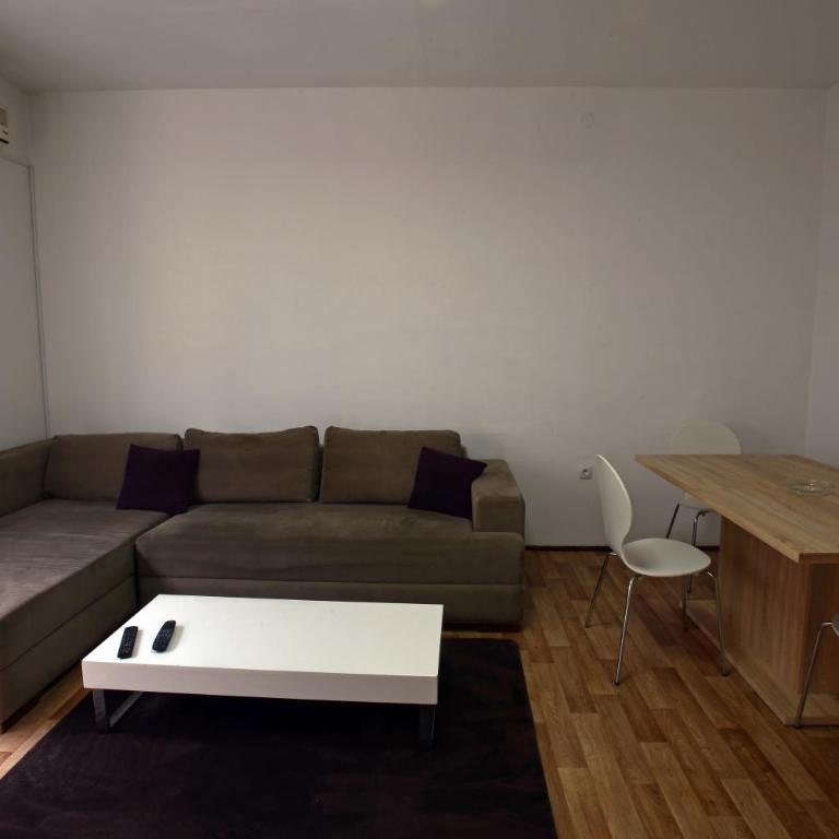 Apartman Aleksandra centar - Apartman sa 2 Spavaće Sobe - 8