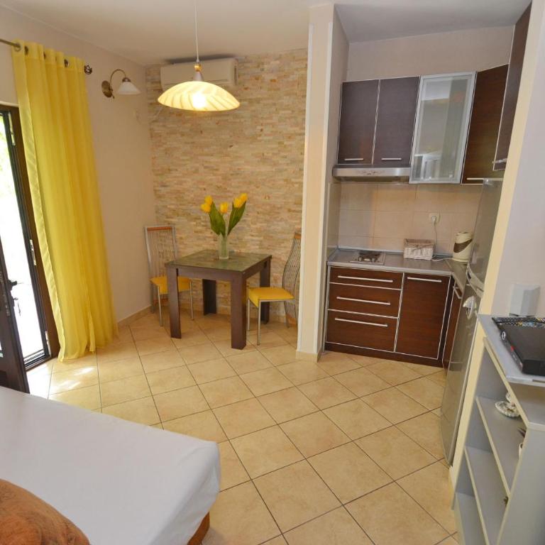 Apartmani Ćetković - Apartman s 1 Spavaćom Sobom i Pogledom na More - 19