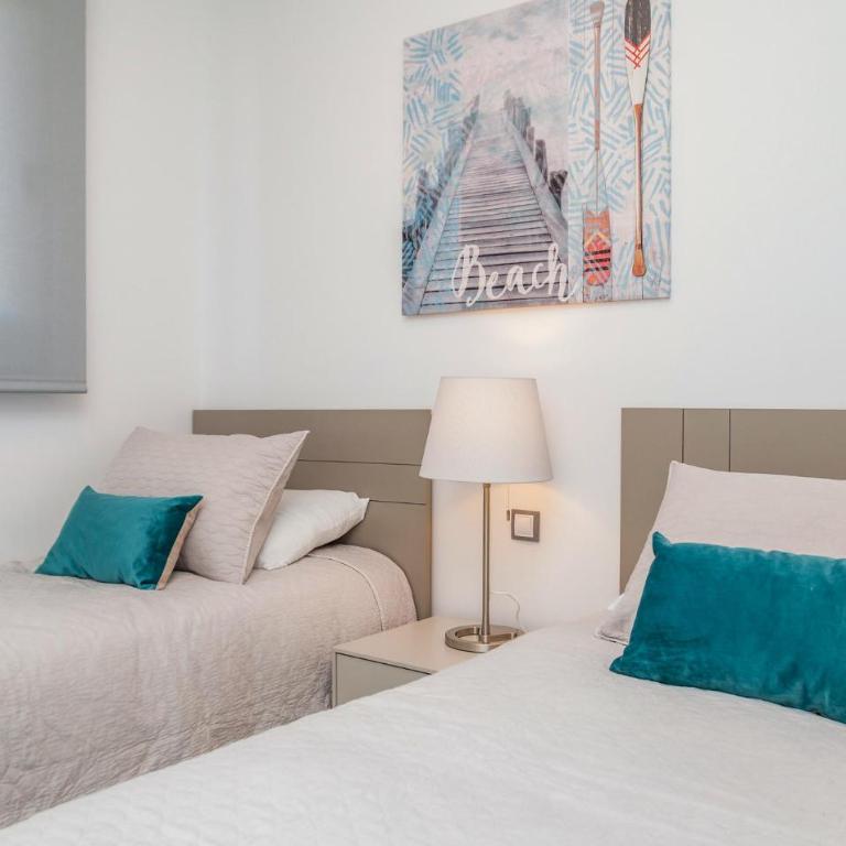 Nice Apartment In Los Arenales Del Sol - Apartamento de 2 dormitorios - 14