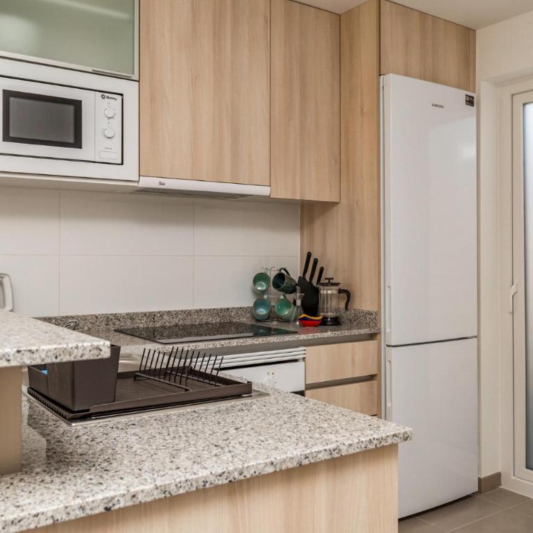 Nice Apartment In Los Arenales Del Sol - Apartamento de 2 dormitorios - 12