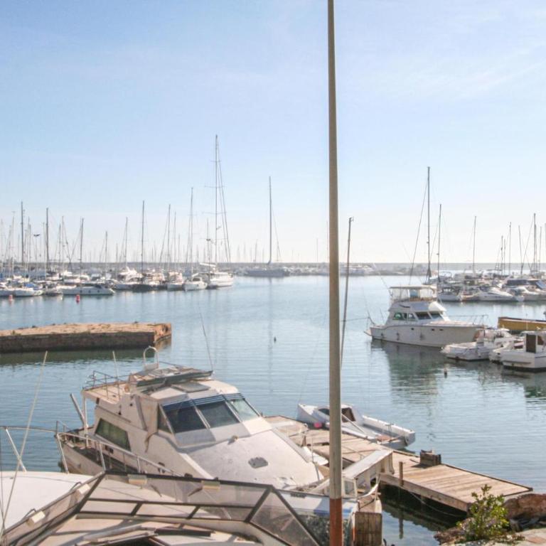 Beach Front Apartment In Torrevieja - Apartamento de 2 dormitorios - 24