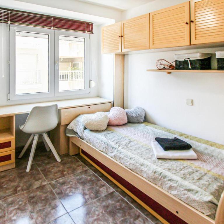 Gorgeous Apartment In Santa Pola With Wifi - Apartamento de 3 dormitorios - 15