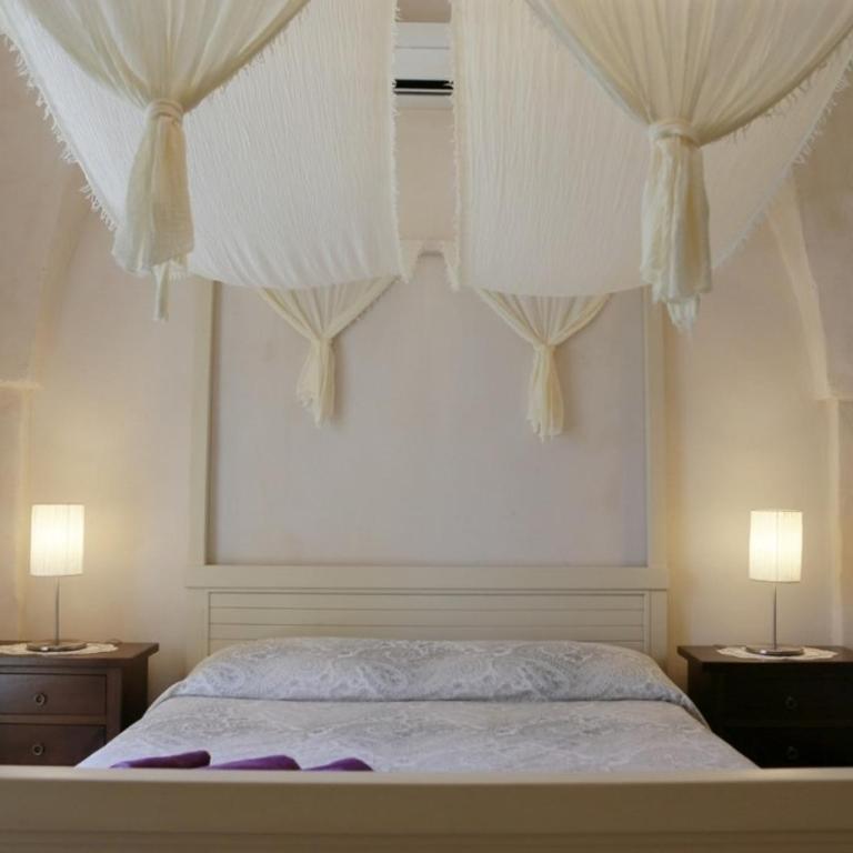 Masseria Pelosella B&B - Camera Tripla Comfort con Doccia - 1